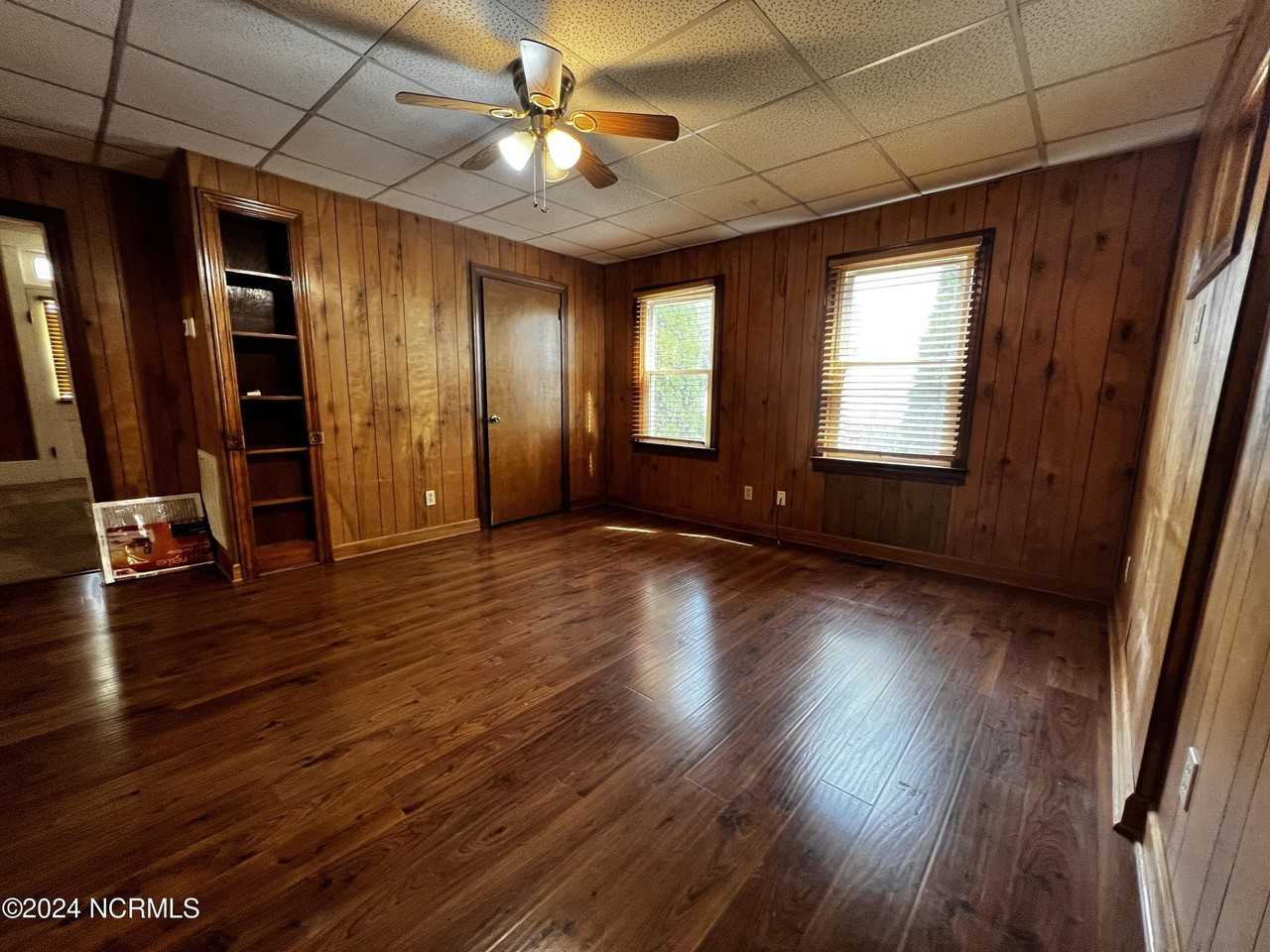 219 N Church St Unit A #A - Photo 5 of 9