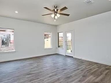 1217 N Evanston Ave Unit 912 #912 - Photo 3 of 8