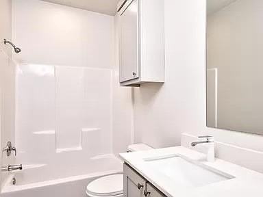 1217 N Evanston Ave Unit 912 #912 - Photo 6 of 8