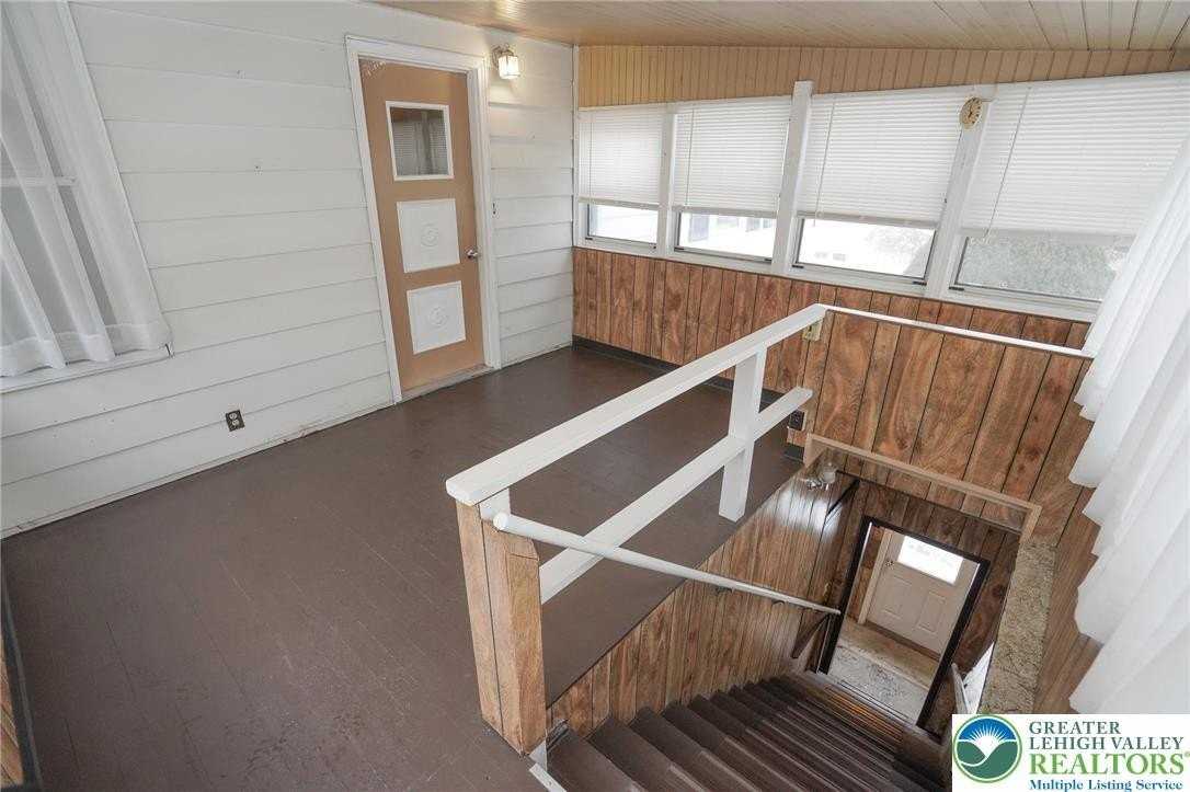 543 Hazle St - Photo 7 of 28