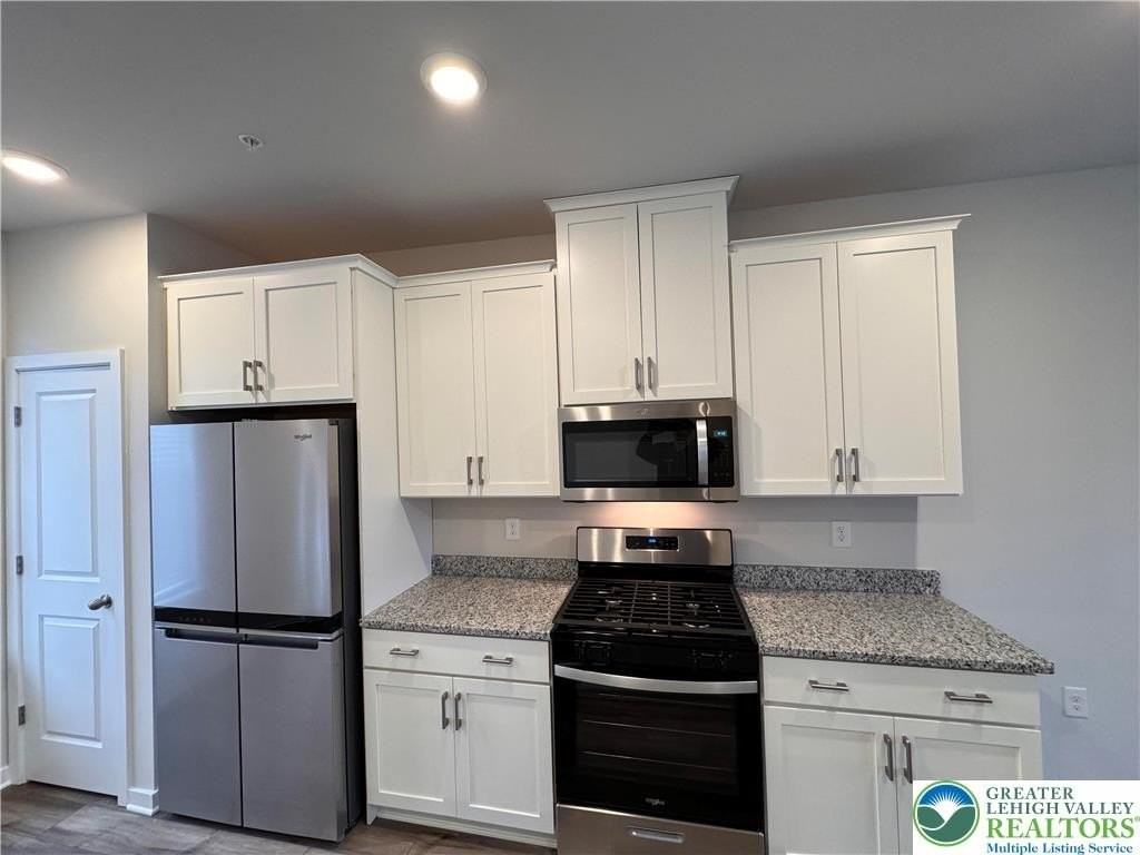 7634 Clayton Ave - Photo 7 of 23