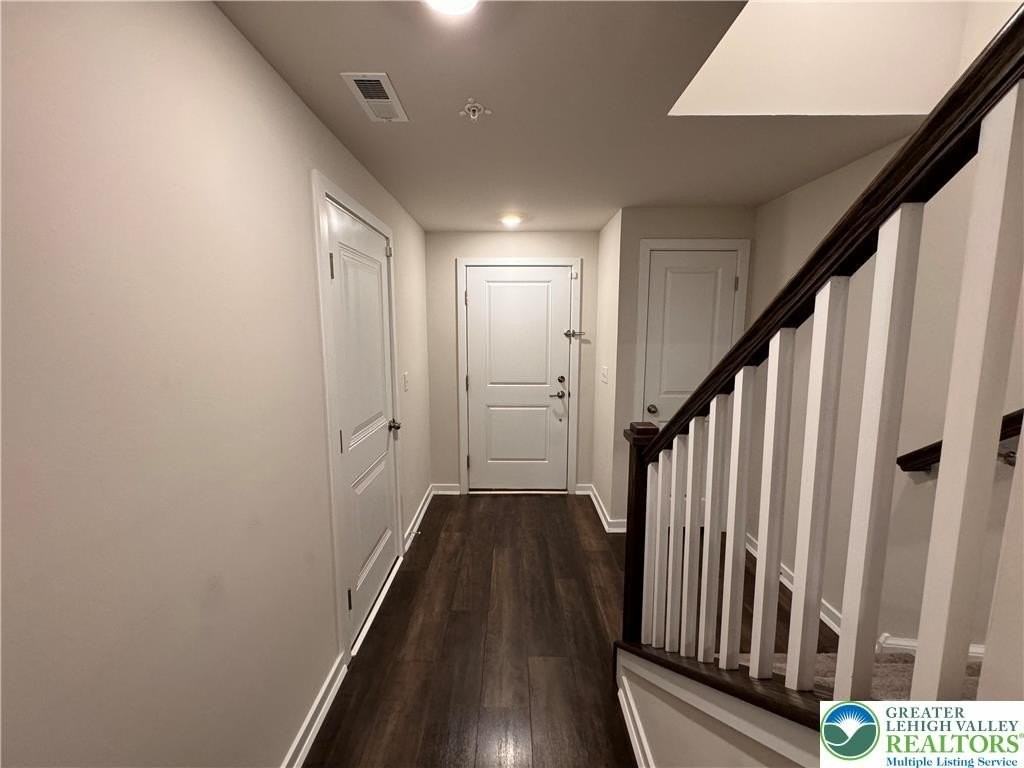 4934 Brookside Ct - Photo 2 of 29