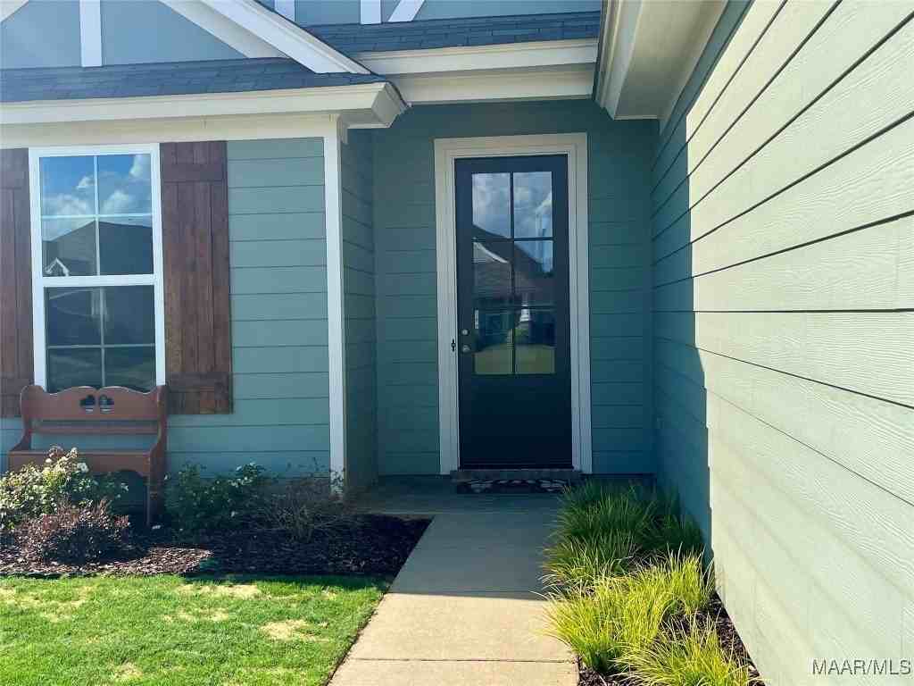 876 Hedgefield Way - Photo 2 of 44