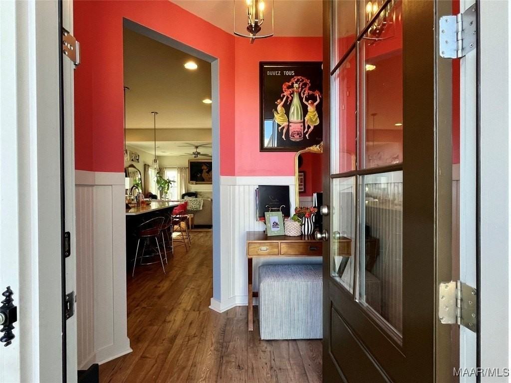 876 Hedgefield Way - Photo 5 of 44