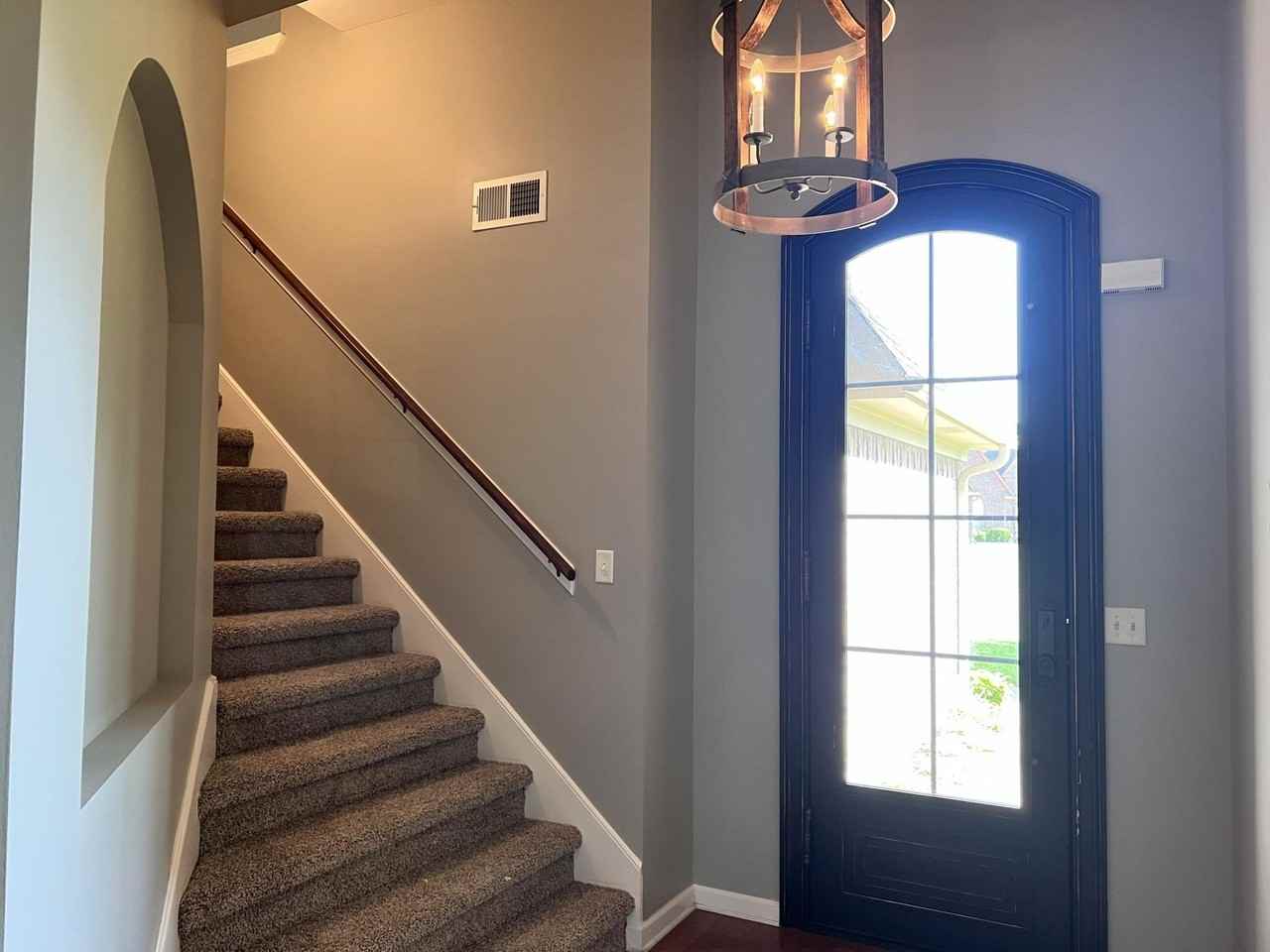 455 Lewis Fairway Cir - Photo 3 of 24