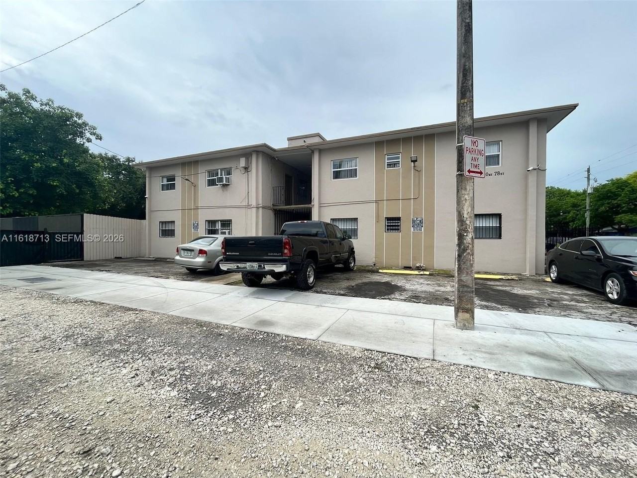 100 Ne 78th St #7 - Photo 2 of 16