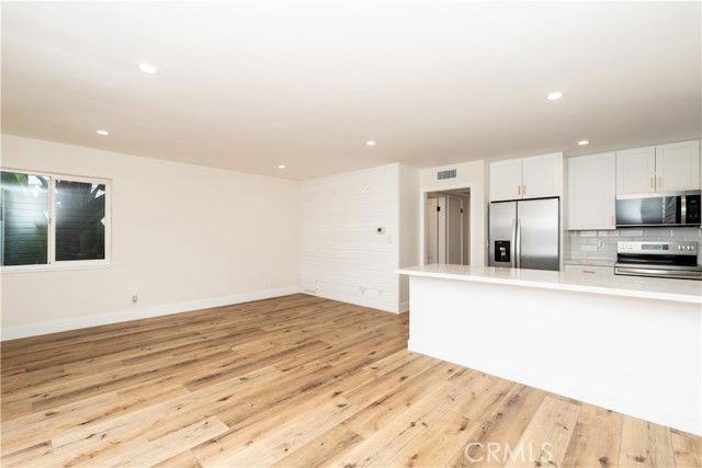 212 Orange St - Photo 2 of 8
