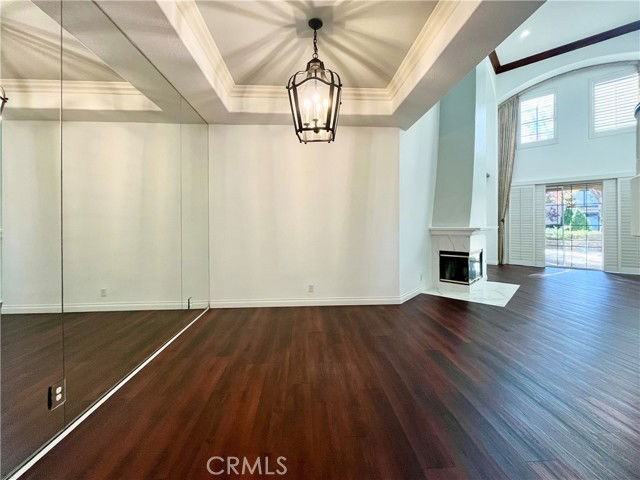 24812 Avignon Dr - Photo 4 of 8