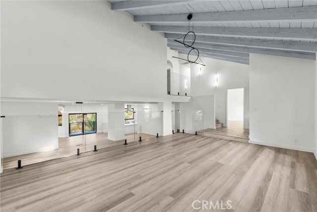 106 Buckskin Rd - Photo 7 of 8