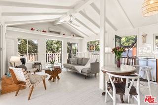 1553 Penny Rd - Photo 4 of 7