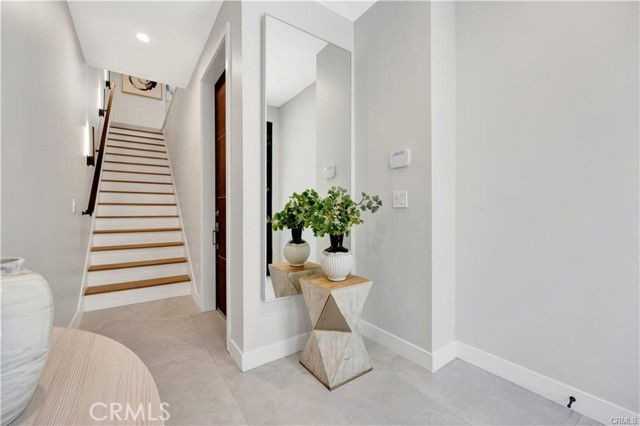 14570 1/2 Dickens St - Photo 3 of 5