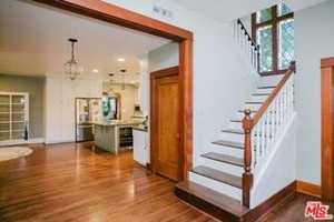 featured image of 13239 Addison St