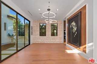 4708 Noble Ave - Photo 3 of 8