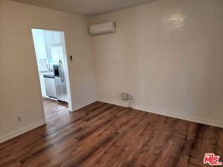 547 1/2 Bouett St #BACK - Photo 6 of 8