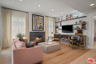 835 Superba Ave - Photo 6 of 8