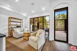 2382 Live Oak Meadows Rd - Photo 4 of 8