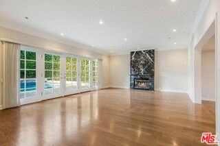 257 S Oakhurst Dr - Photo 4 of 8