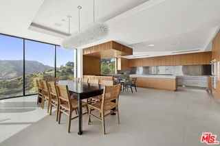 1731 Summitridge Dr - Photo 6 of 8