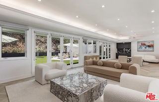 502 Evelyn Pl - Photo 4 of 8