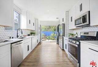 2815 S Holt Ave - Photo 2 of 8