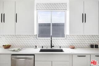 2815 S Holt Ave - Photo 4 of 8