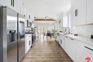 2815 S Holt Ave - Photo 5 of 8