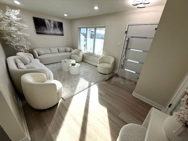 23838 Barfield St - Photo 2 of 8