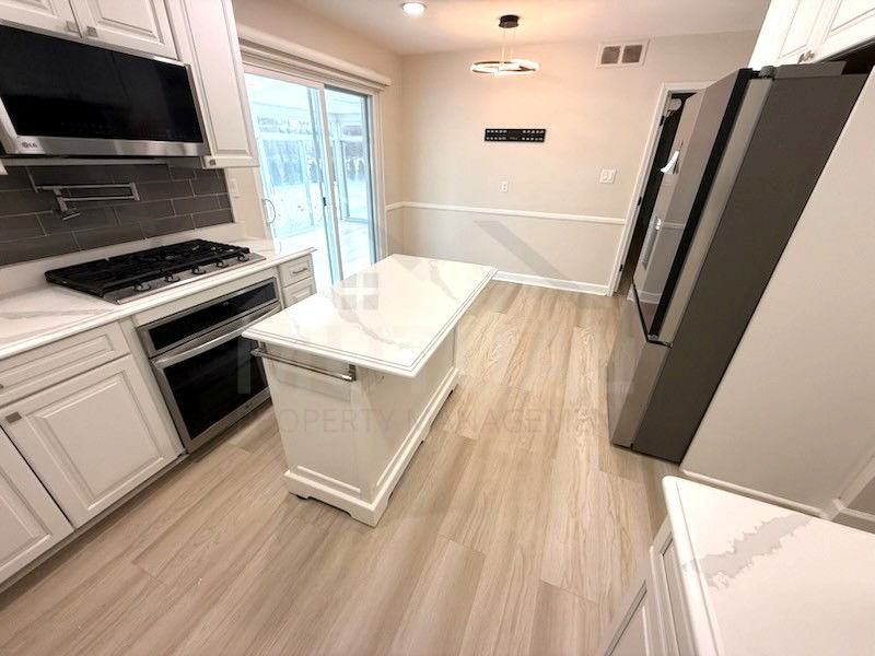 23838 Barfield St - Photo 6 of 8