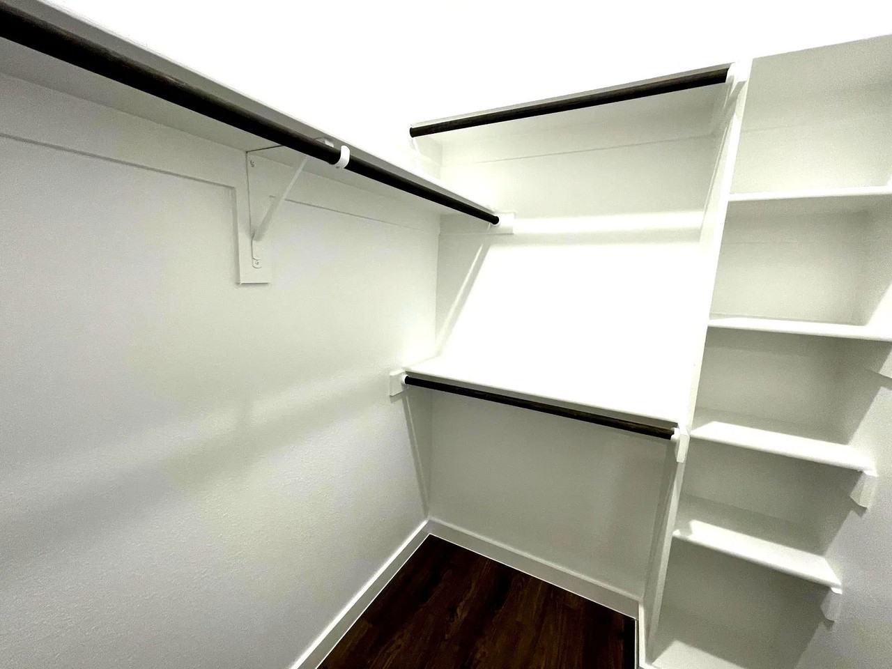 1127 Eloise Drive #02-227 - Photo 6 of 8