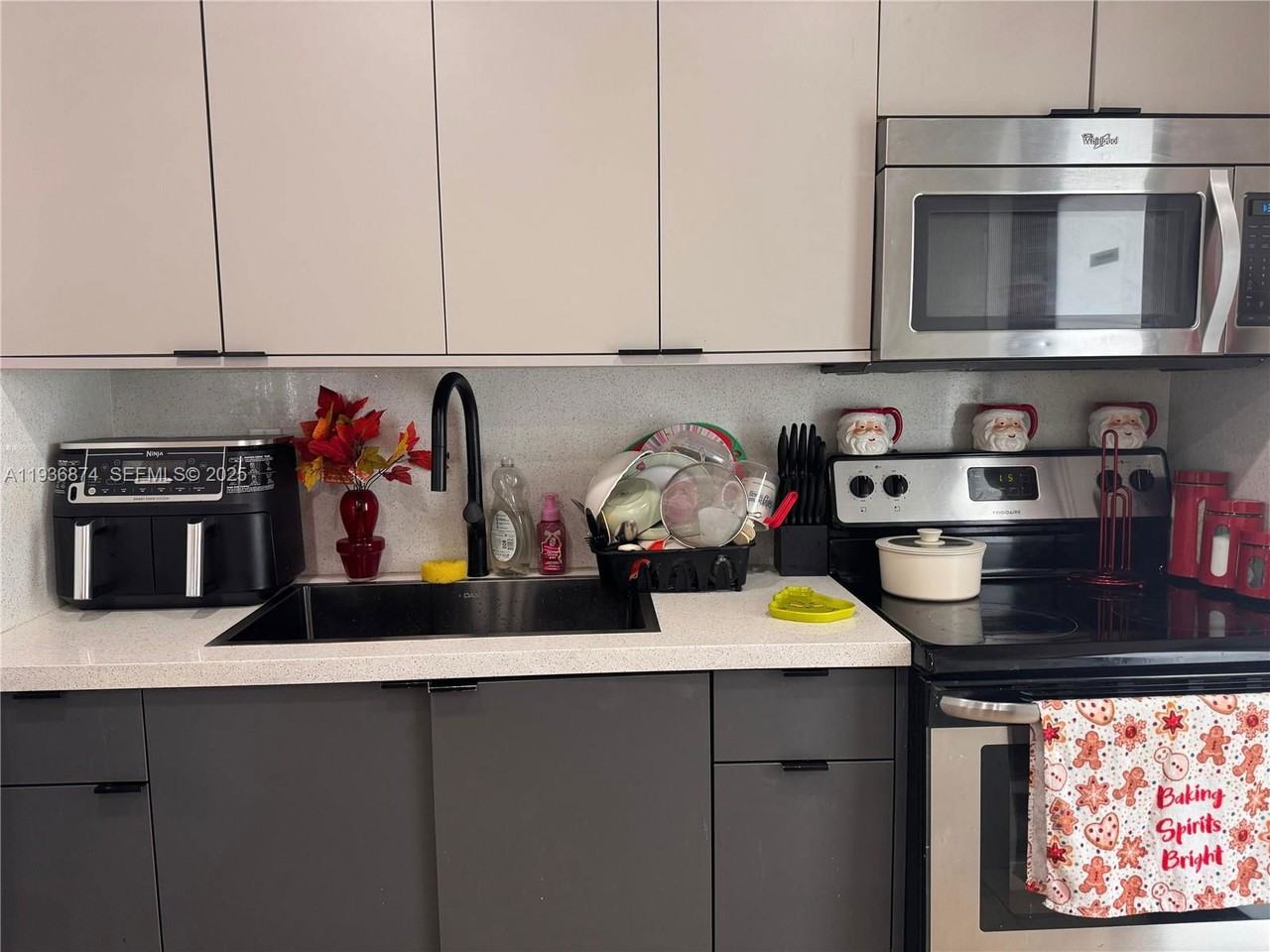 2775 Sw 6th St #2775 - Photo 3 of 8