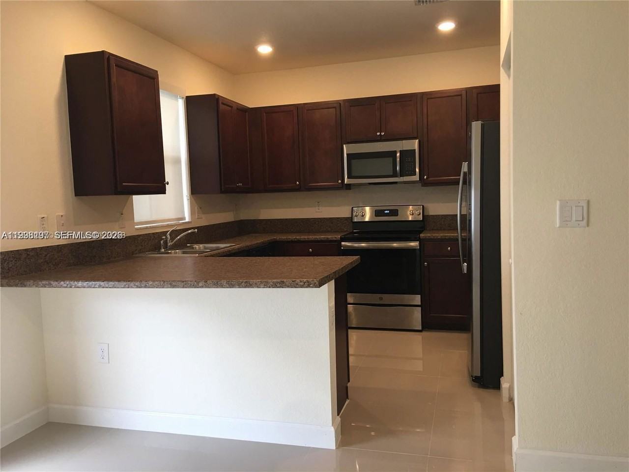 10323 W 34th Ln #10323 - Photo 3 of 8