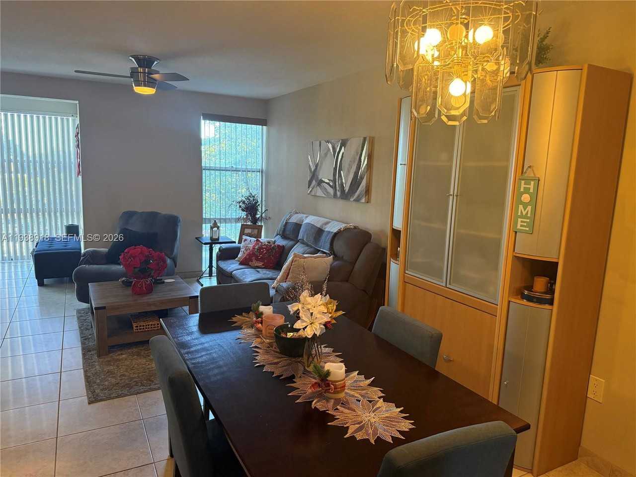 17620 Atlantic Blvd #518 - Photo 4 of 8