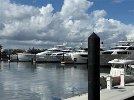 2900 Banyan St #305 - Photo 1 of 1