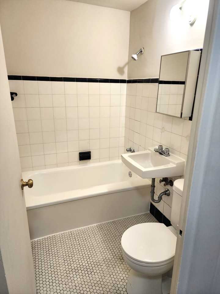 50 Clearview Heights #22 - Photo 5 of 5