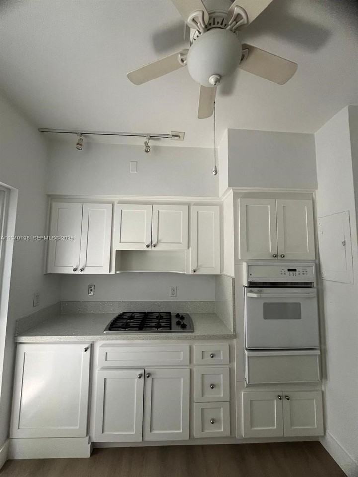 3921 N Meridian Ave #1A - Photo 2 of 29