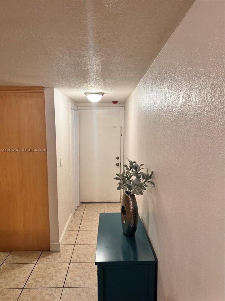 1990 W 56th St #1128 - Photo 5 of 12