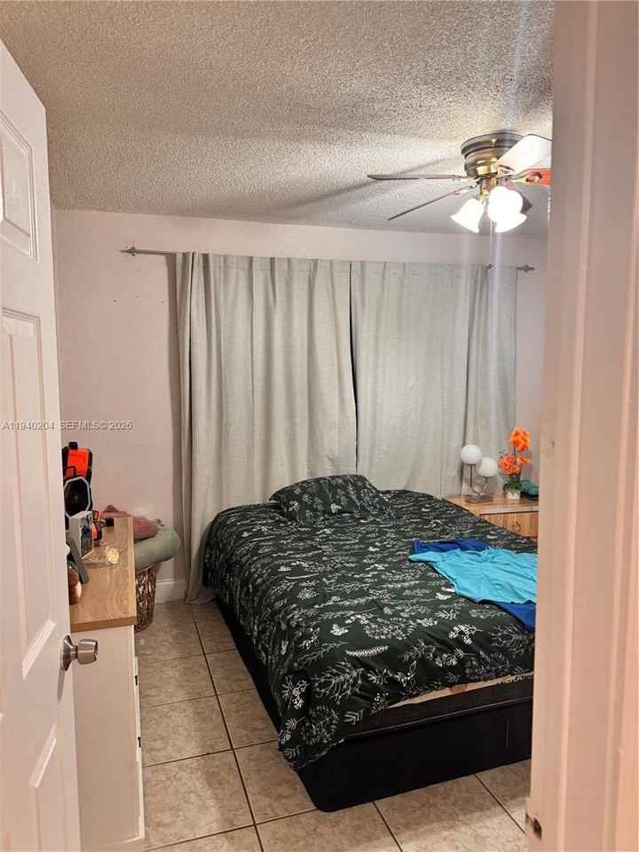 1990 W 56th St #1128 - Photo 6 of 12