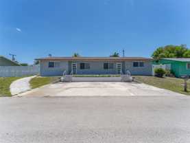 1811 Sw 97th Ter #2 - Photo 1 of 1