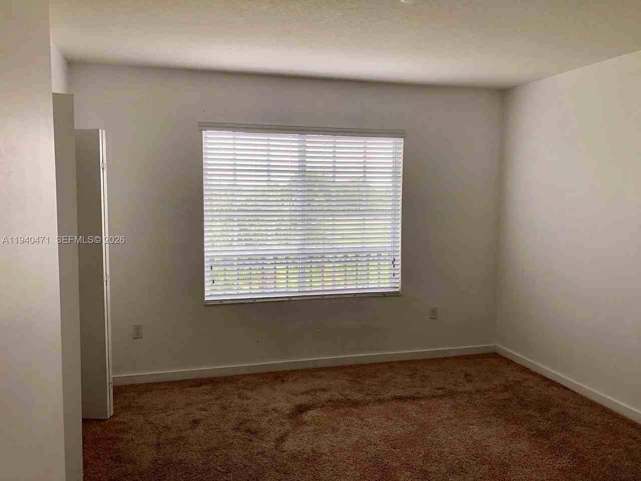 3484 Nw 13th St #3484 - Photo 5 of 14