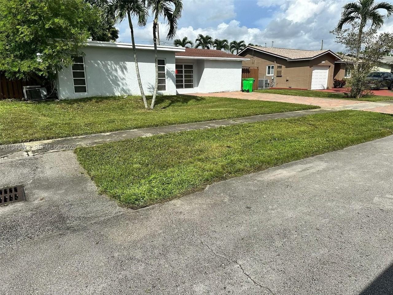 11431 Nw 35th St #0 - Photo 5 of 5