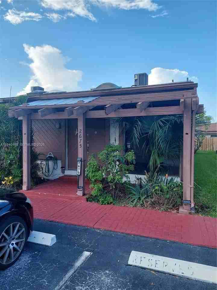 2675 S Parkview Dr #2675 - Photo 6 of 10