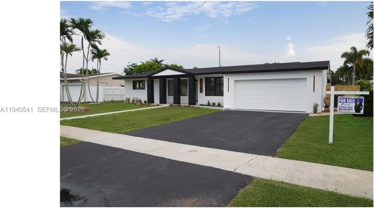 5260 Sw 4th Ct #0 - Photo 3 of 50