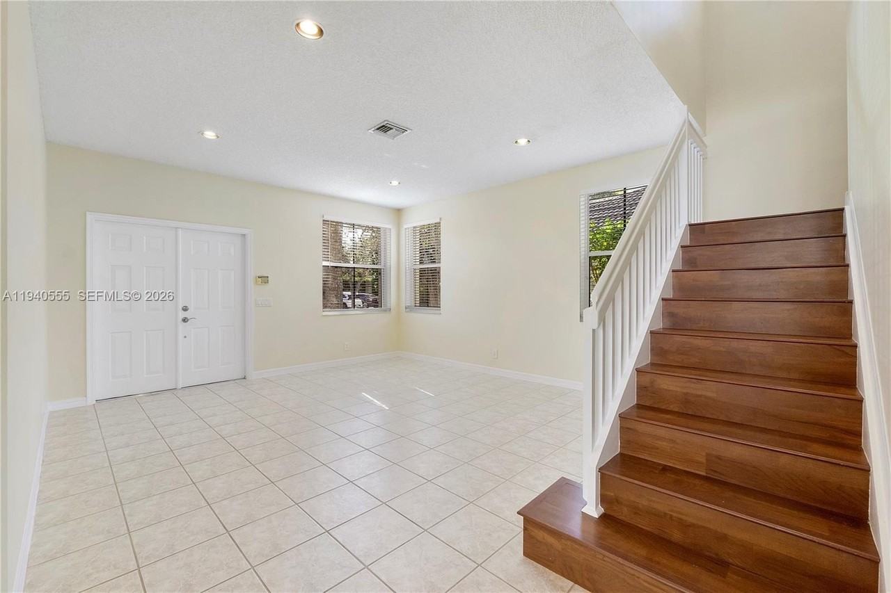 630 Vista Meadows Dr #0 - Photo 5 of 46