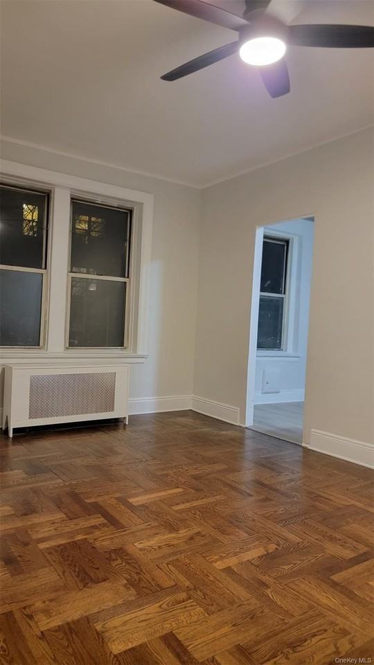 3458 90th St Apt 5r #R5 - Photo 4 of 14