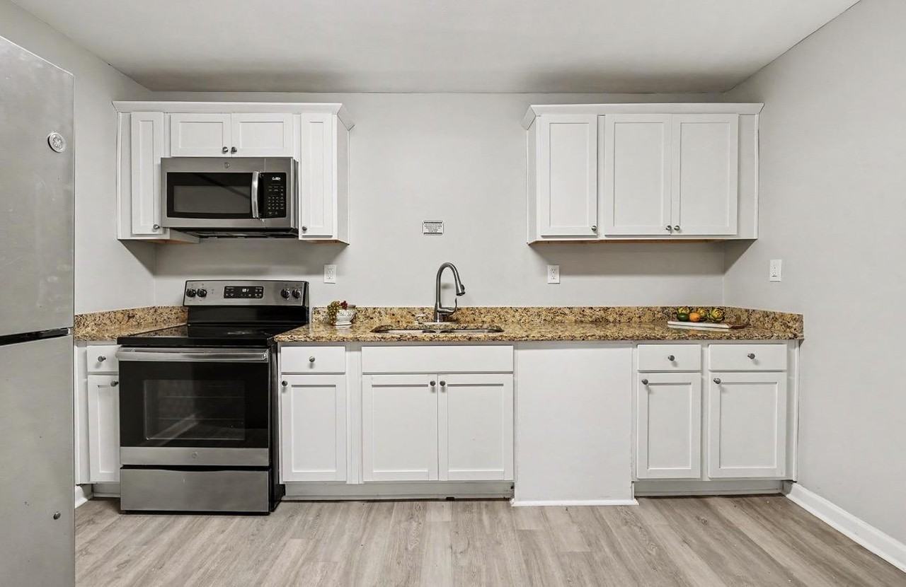 Woodhill Ln - Photo 2 of 11