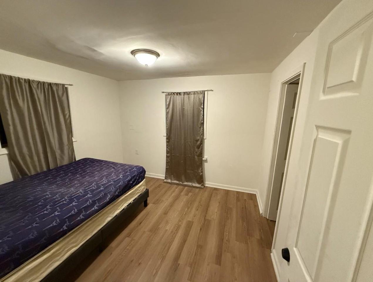 Picadilly Ct - Photo 7 of 14