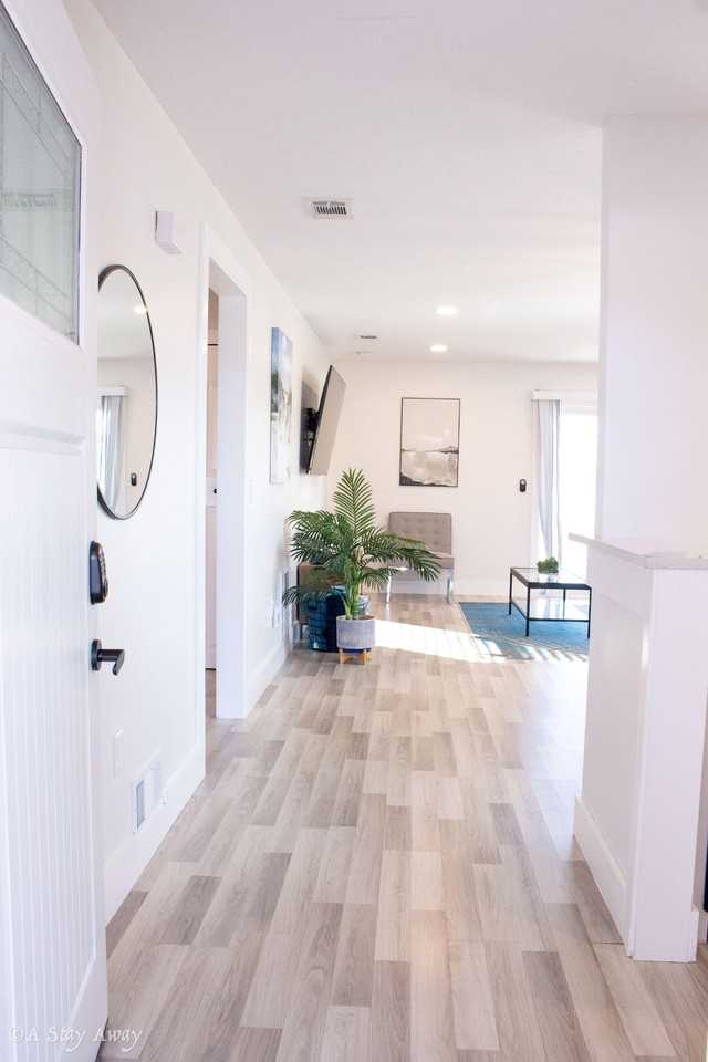 Bay Acres Ave - Photo 6 of 23