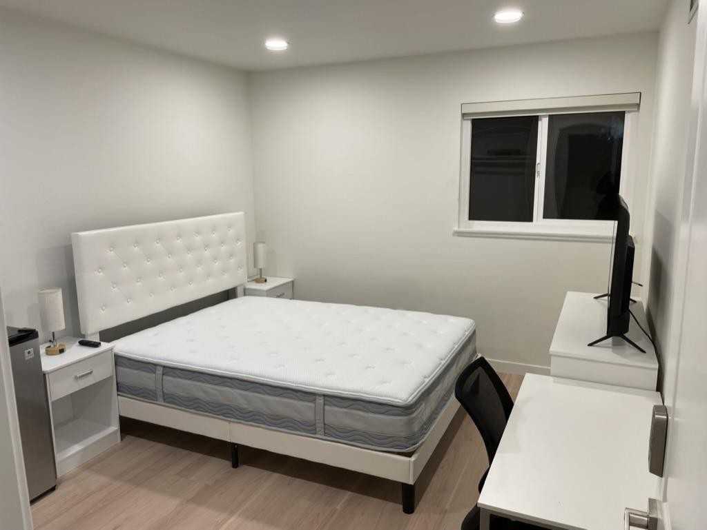 Alaska Ave - Photo 5 of 10