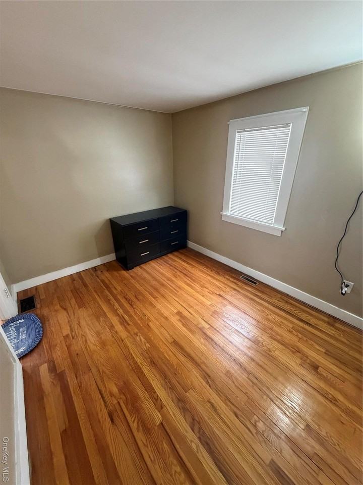 216 Old Route 22 - Photo 7 of 11