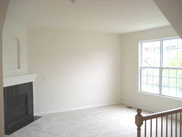 928 Charlton Ln - Photo 2 of 14